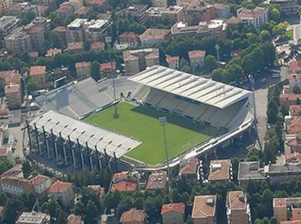 Stadio Ennio Tardini - Wikipedia