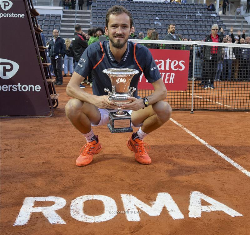 Italian Open: Daniil Medvedev claims first clay-court title with