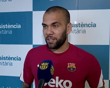 Alves feels like a superhero in Barca kit
